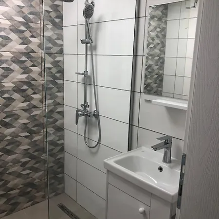 Apartment P & I
