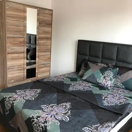 P & I Apartment Ohrid