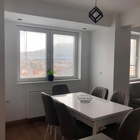 P & I Apartment